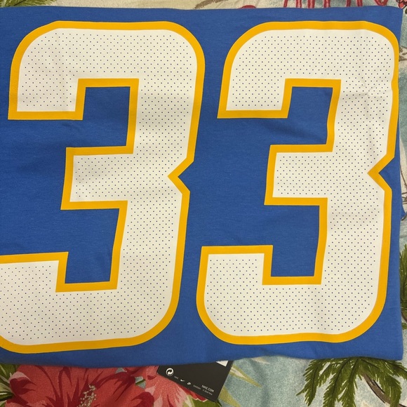 Brand new NFL Chargers tshirt large - Picture 4 of 5